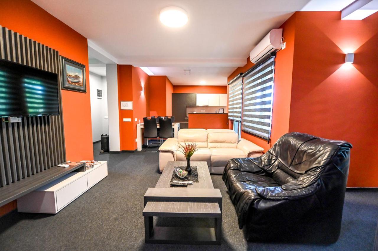 Respect034 Aparthotel อารันเยโลวัคส์ ภายนอก รูปภาพ